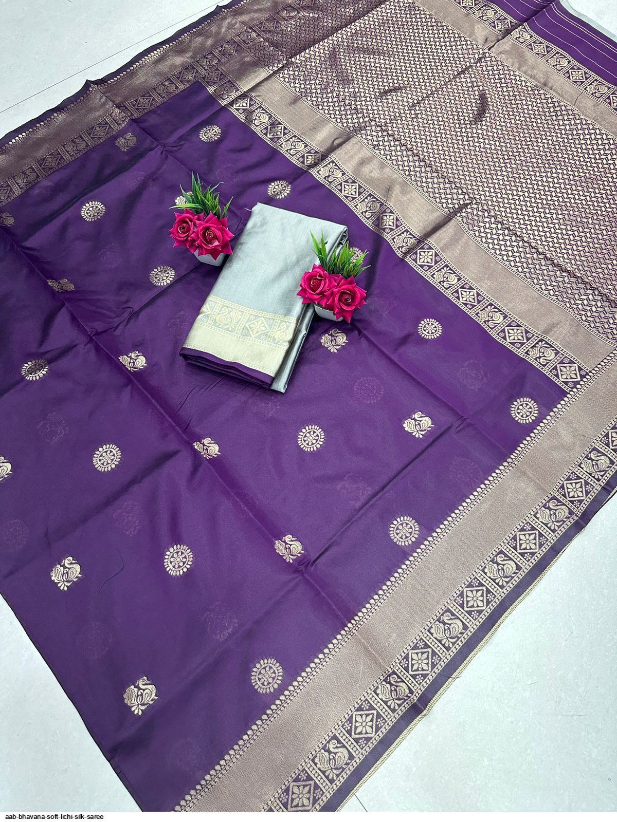 AAB BHAVANA SOFT LICHI SILK SAREE