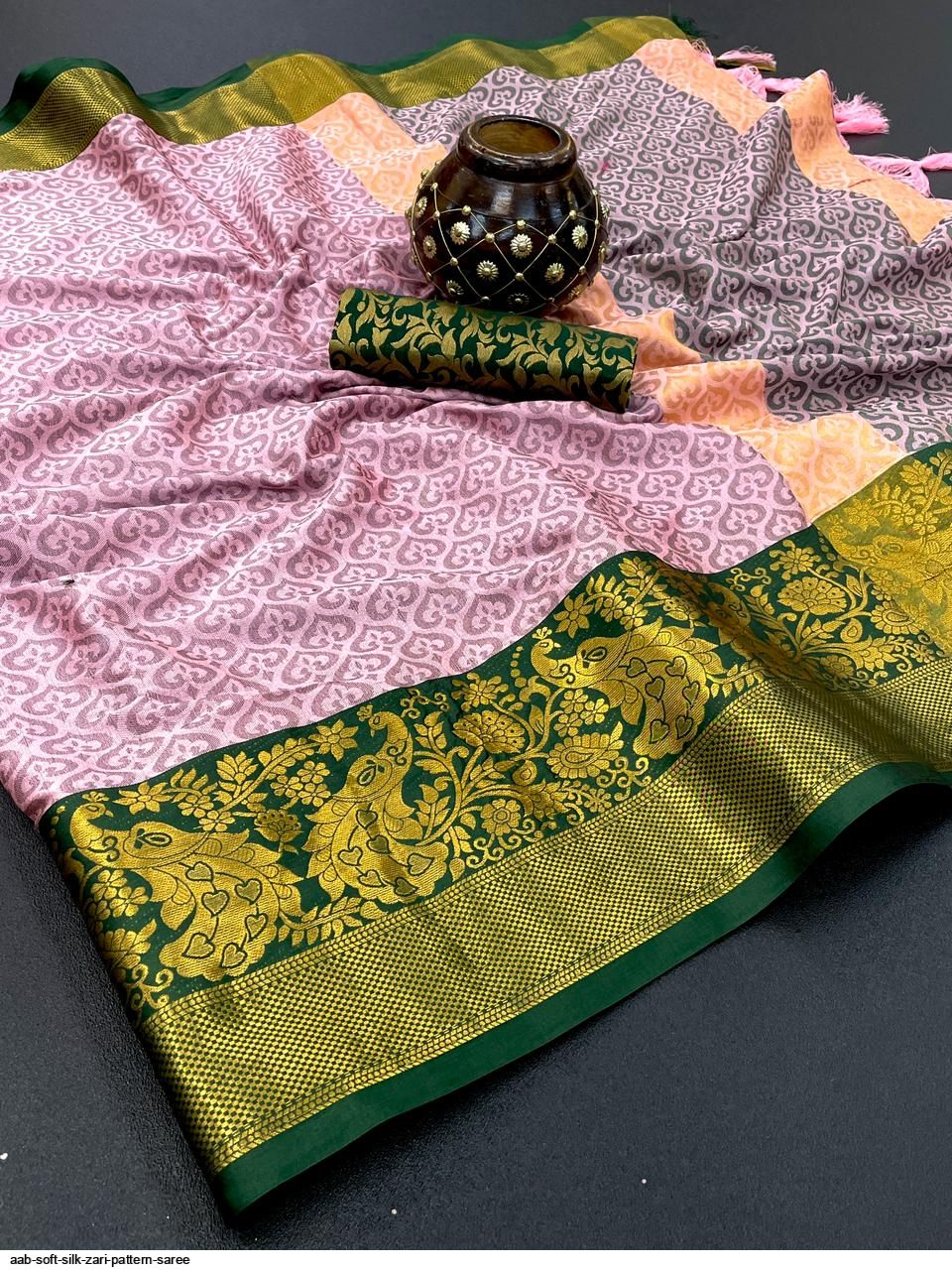AAB SOFT SILK ZARI PATTERN SAREE
