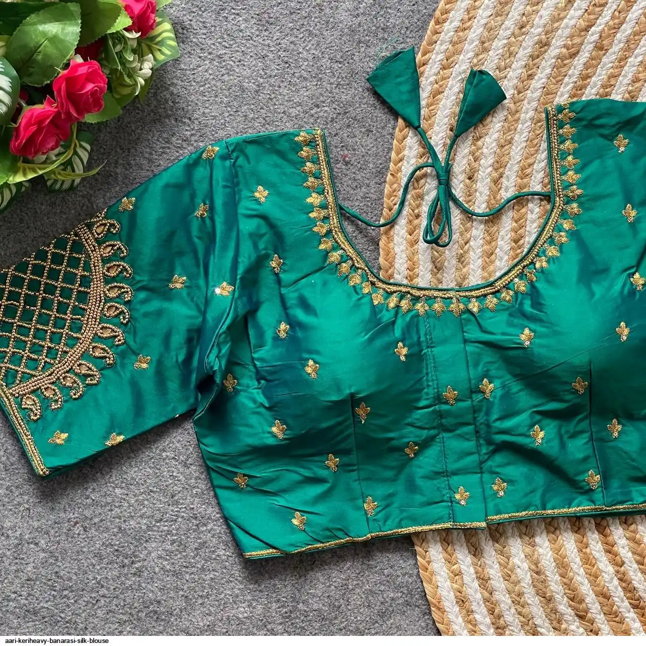 AARI KERIHEAVY BANARASI SILK BLOUSE 2