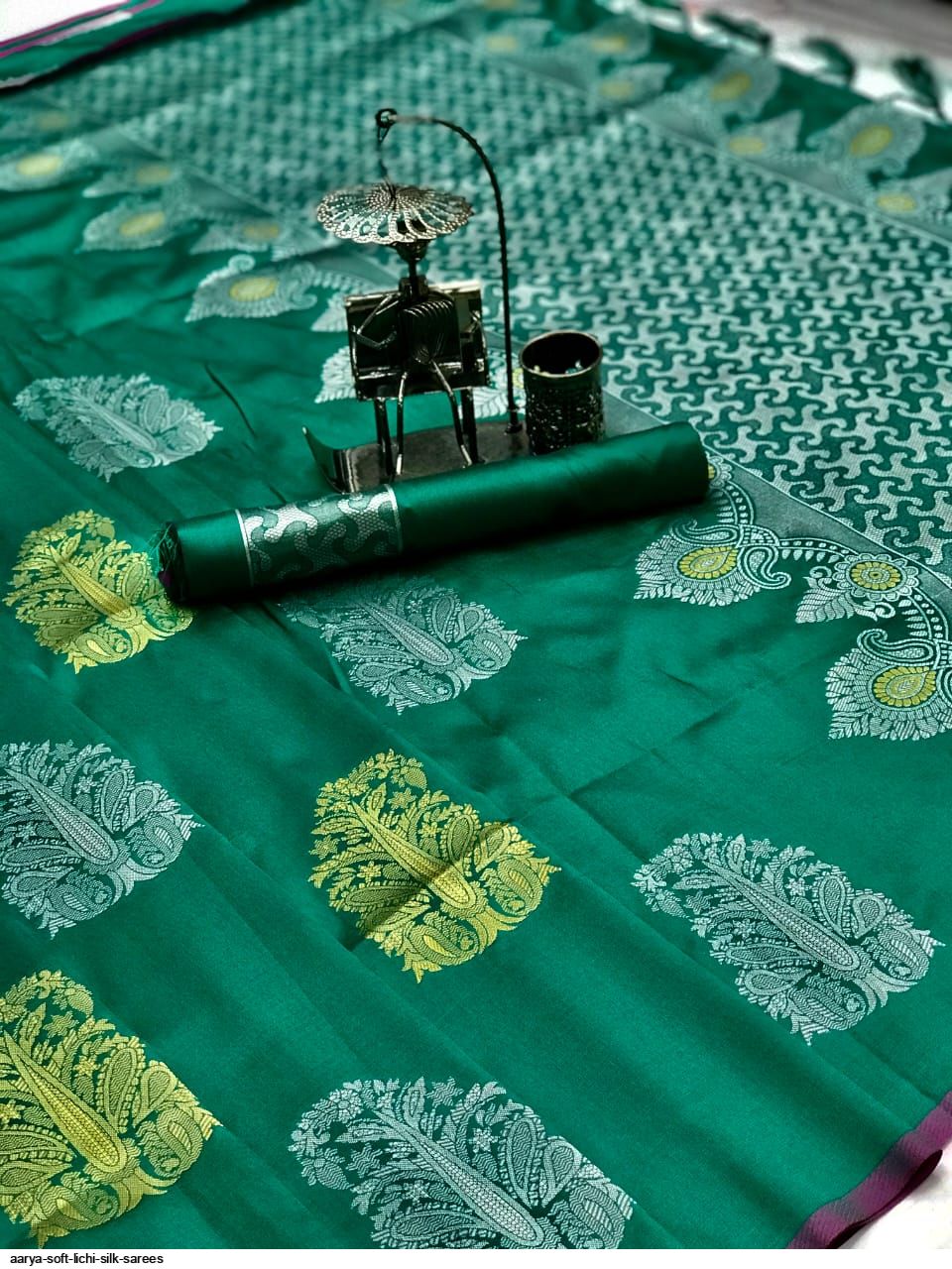 AARYA SOFT LICHI SILK SAREES D