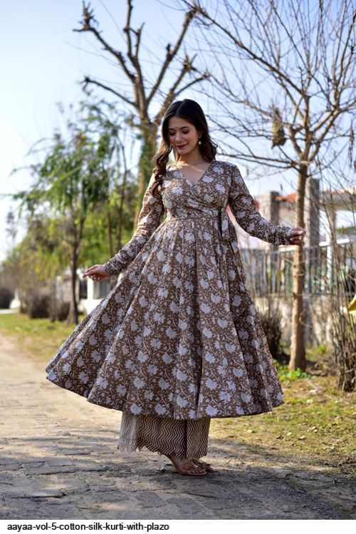 Cotton Frock Kurti With Plazo Dress Plain Kurtis With Palazzo Palazzo #suits Indian #cotton #Long #kurti