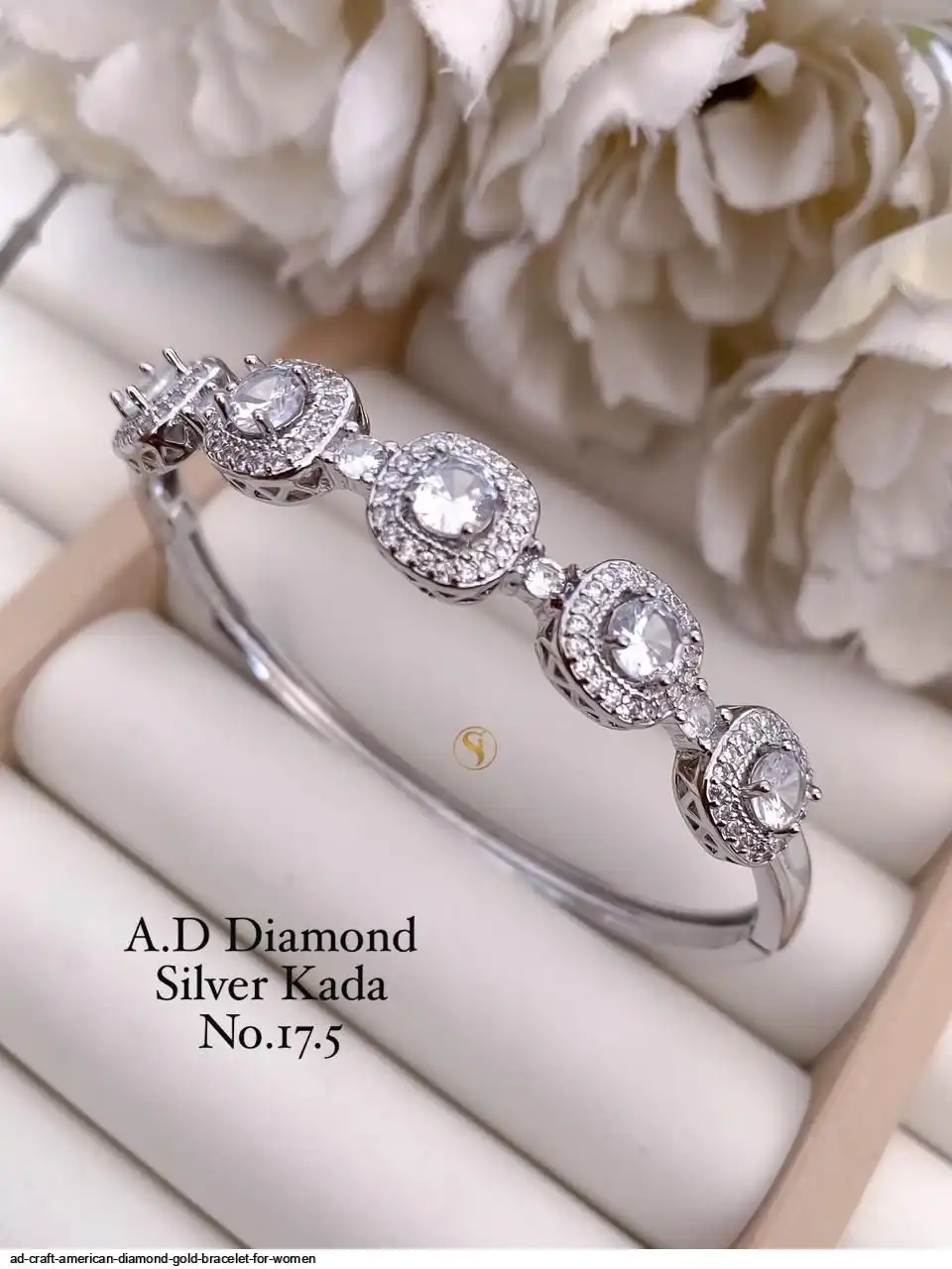 AD CRAFT AMERICAN DIAMOND GOLD BRACELET FOR WOMEN L