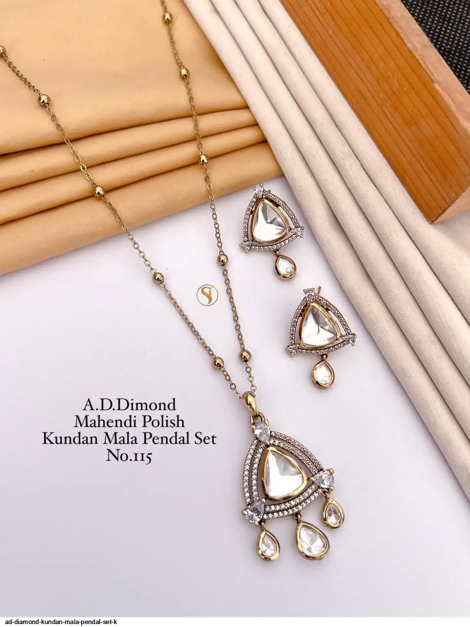 AD DIAMOND KUNDAN MALA PENDAL SET K C