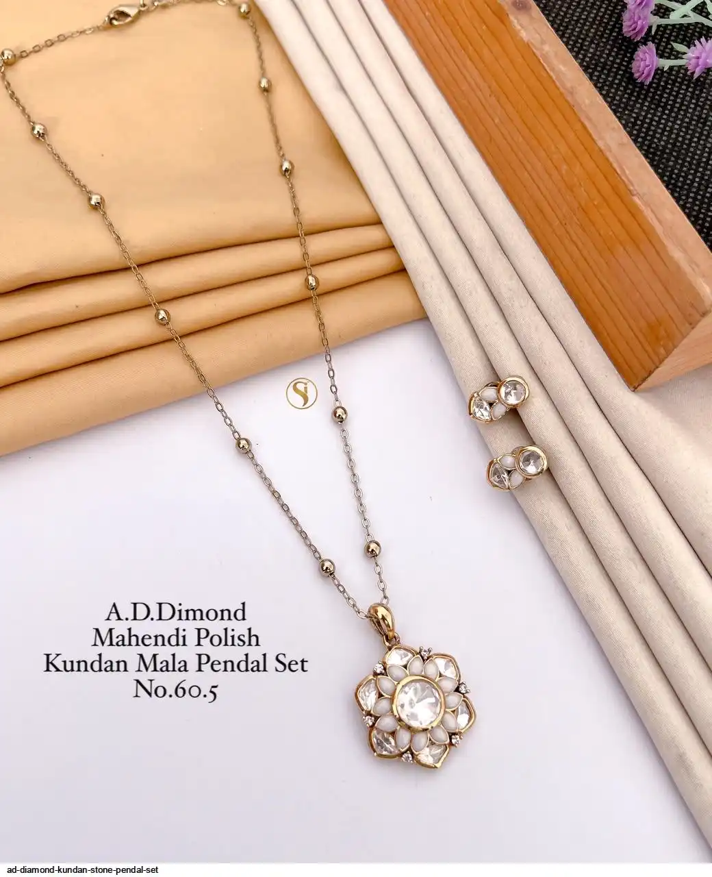 AD DIAMOND KUNDAN STONE PENDAL SET B