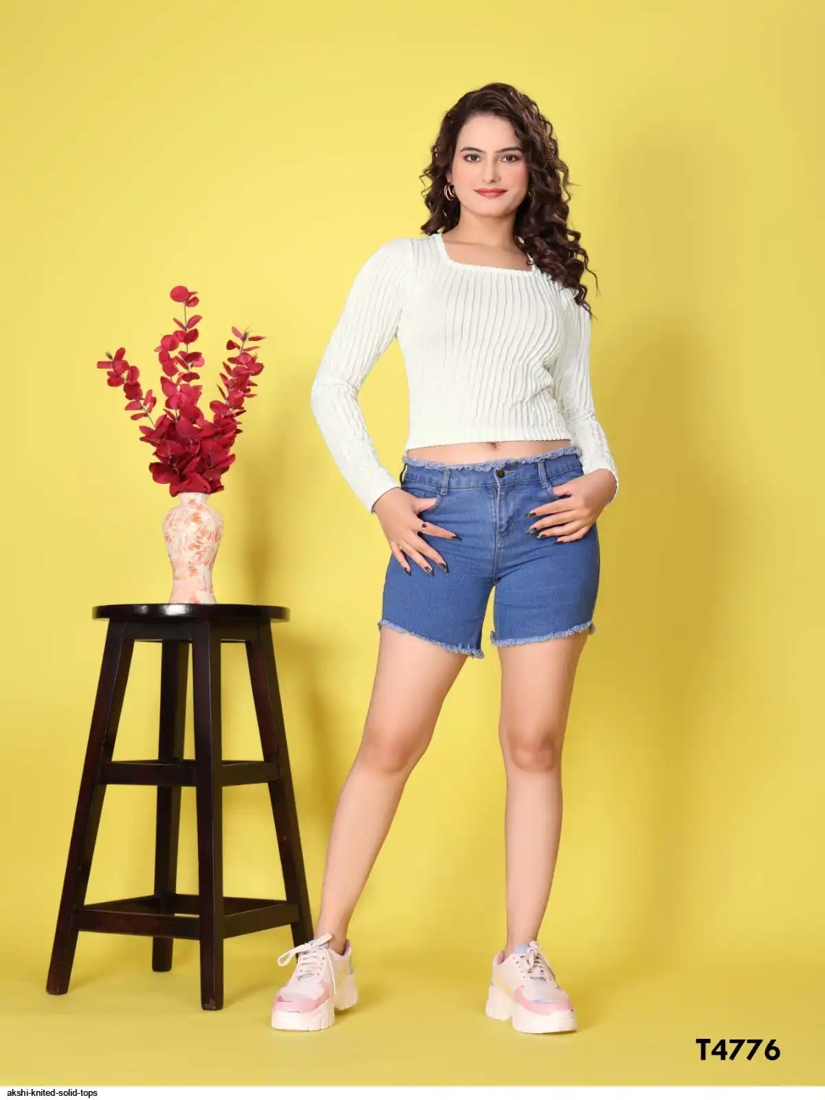 AKSHI KNITED SOLID TOPS 4776