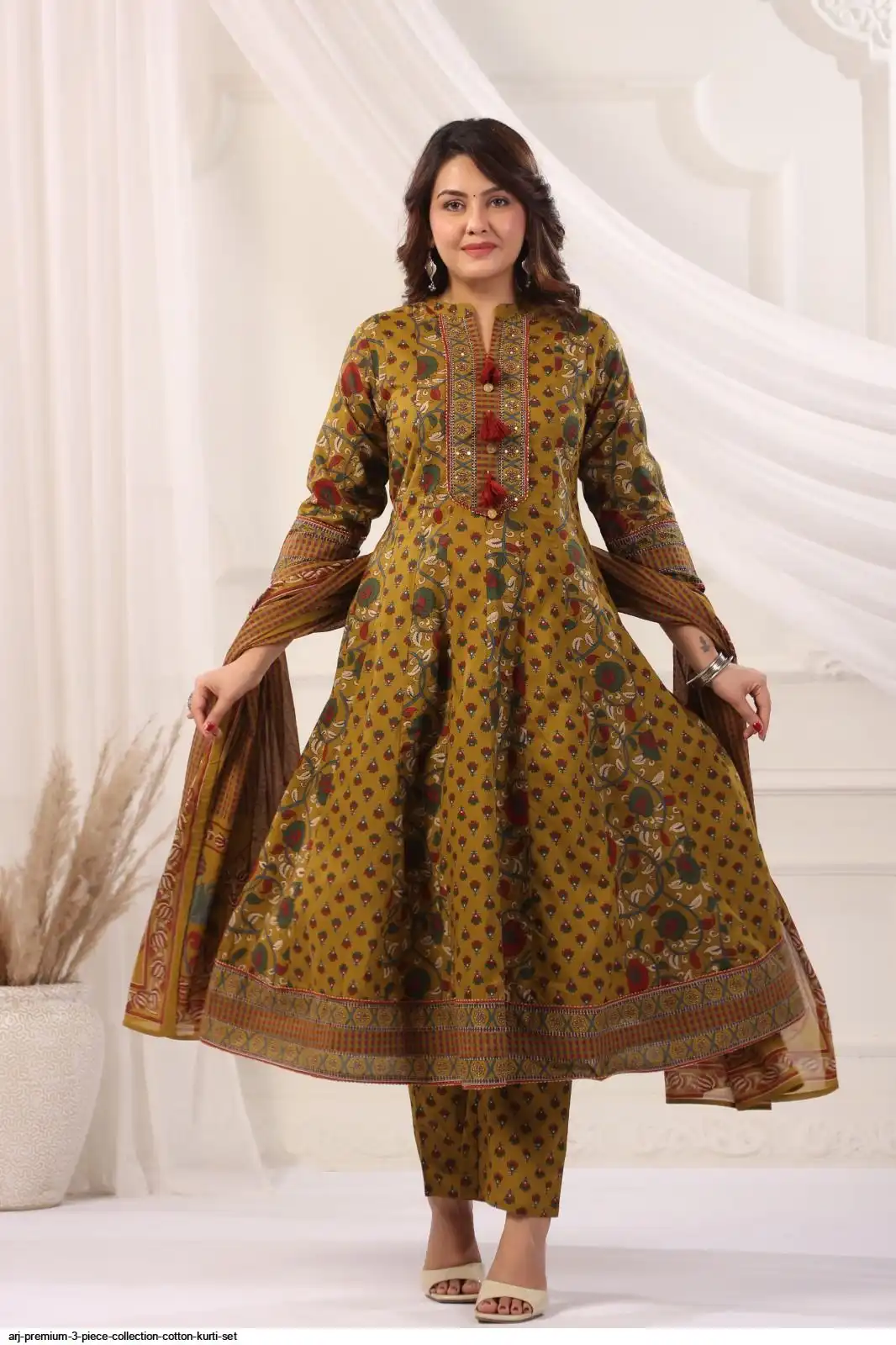 ARJ PREMIUM 3 PIECE COLLECTION COTTON KURTI SET C
