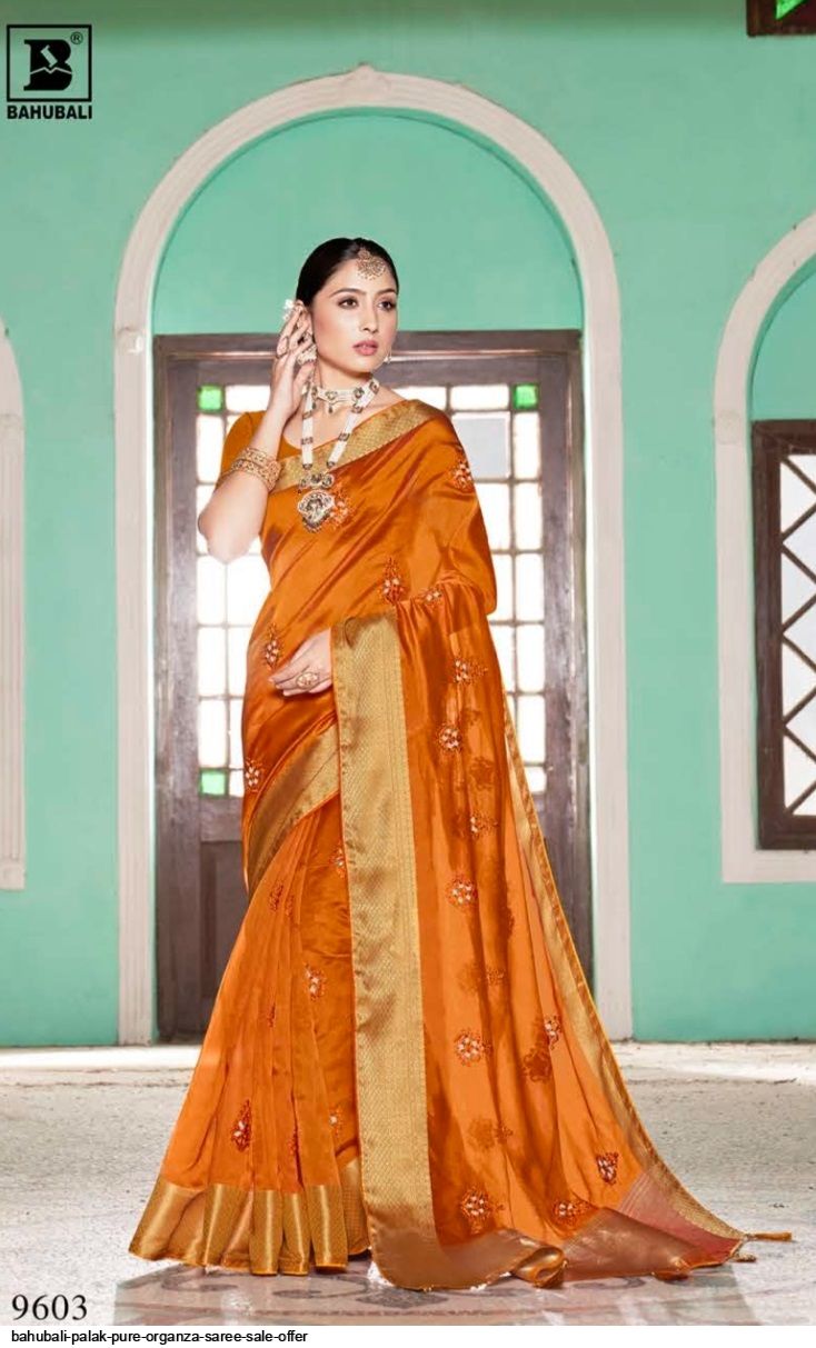 saree with speacially desing for wedding Tanchoi Tangail Tant Tanta  Thanjavur Tussar That Thirubuvanam Uppada Silk