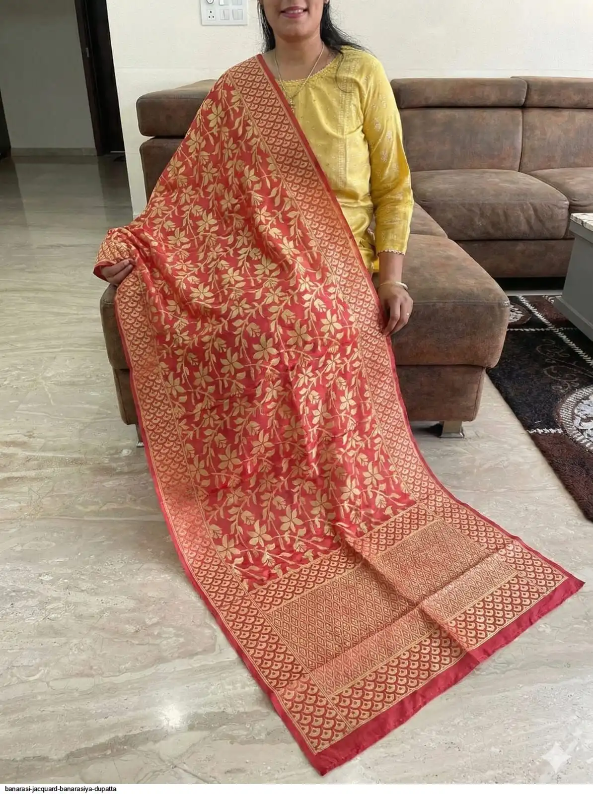 BANARASI JACQUARD BANARASIYA DUPATTA B