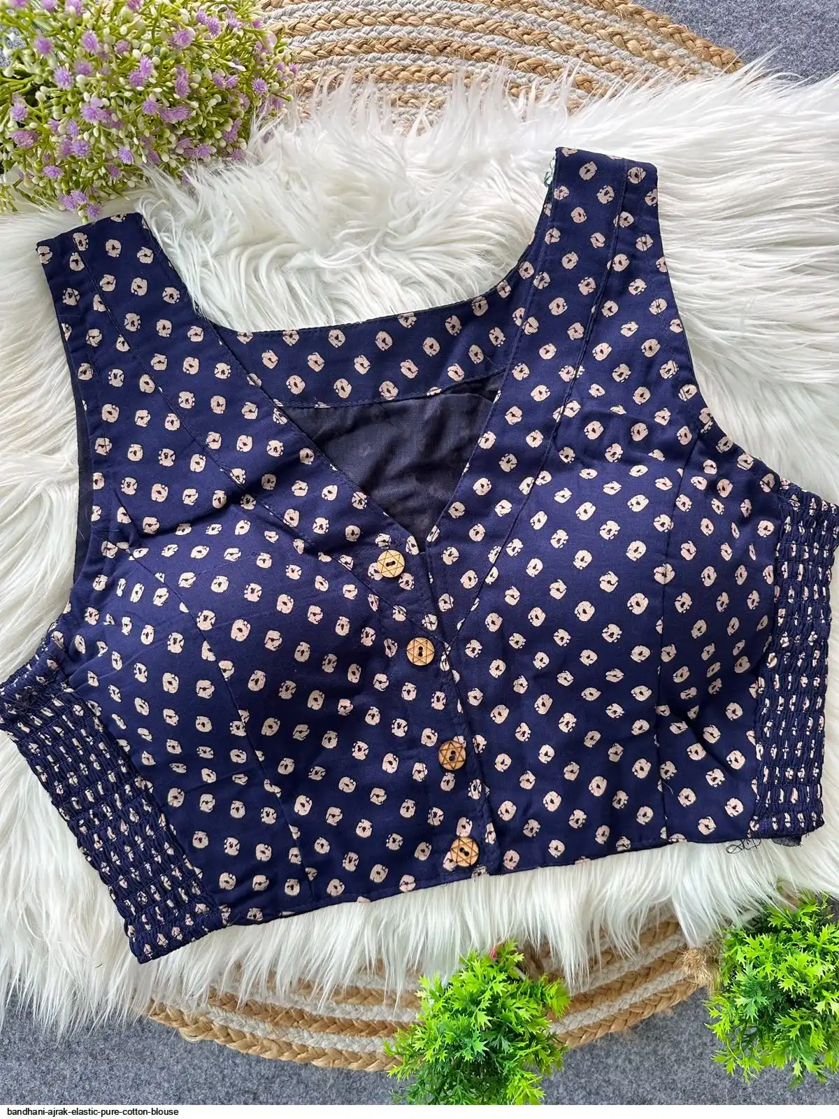 BANDHANI AJRAK ELASTIC PURE COTTON BLOUSE 3