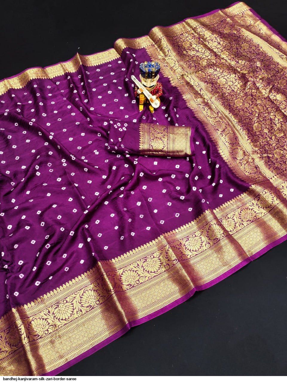 BANDHEJ Kanjivaram silk zari border saree