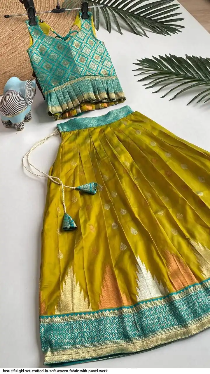 BEAUTIFUL GIRL SET CRAFTED IN SOFT WOVEN FABRIC WITH PANEL WORK 9