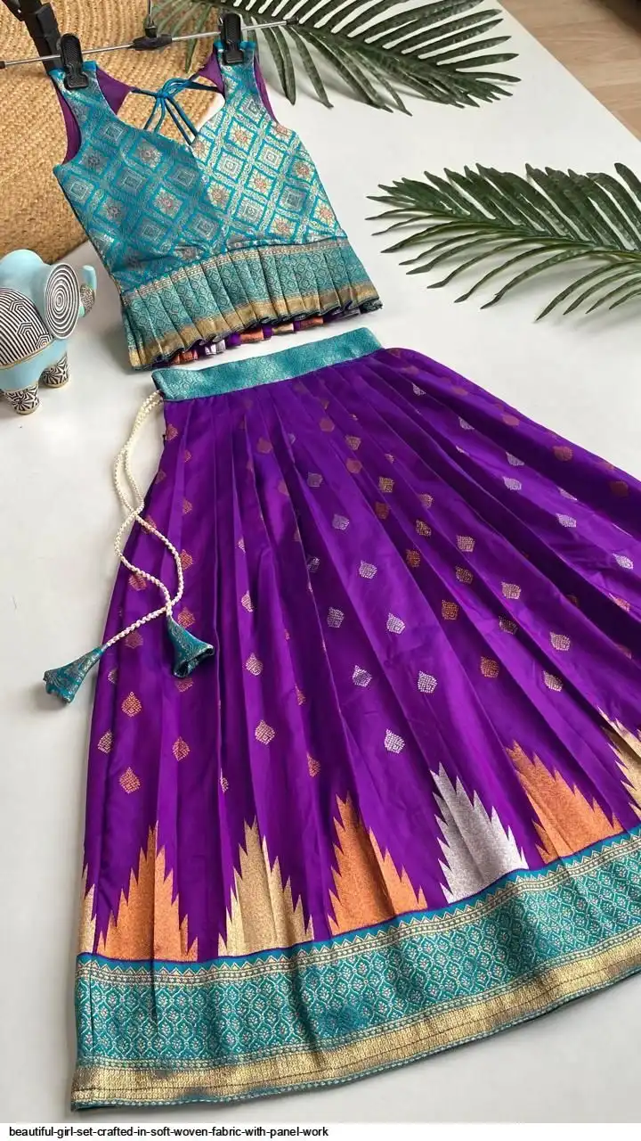 BEAUTIFUL GIRL SET CRAFTED IN SOFT WOVEN FABRIC WITH PANEL WORK 4