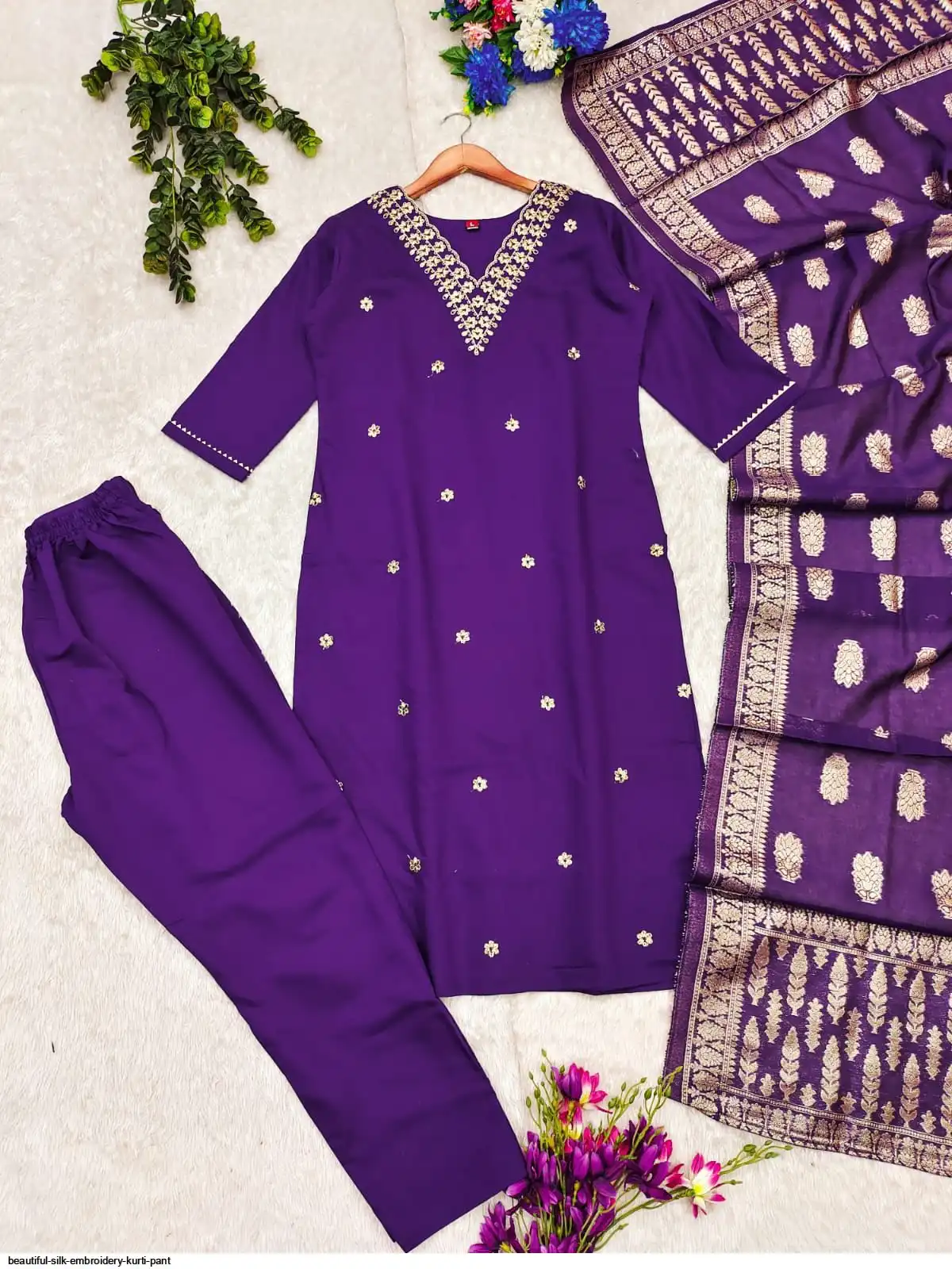 BEAUTIFUL SILK EMBROIDERY KURTI PANT C