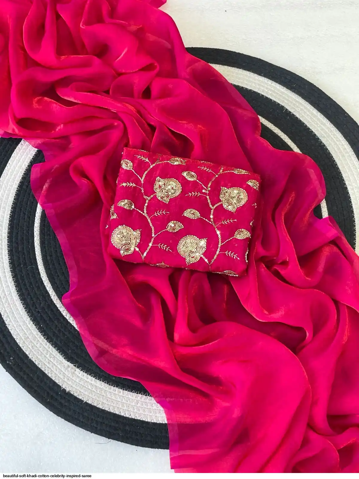 BEAUTIFUL SOFT KHADI COTTON CELEBRITY INSPIRED SAREE 7