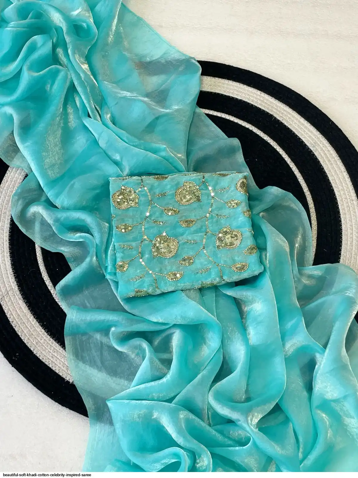 BEAUTIFUL SOFT KHADI COTTON CELEBRITY INSPIRED SAREE 1