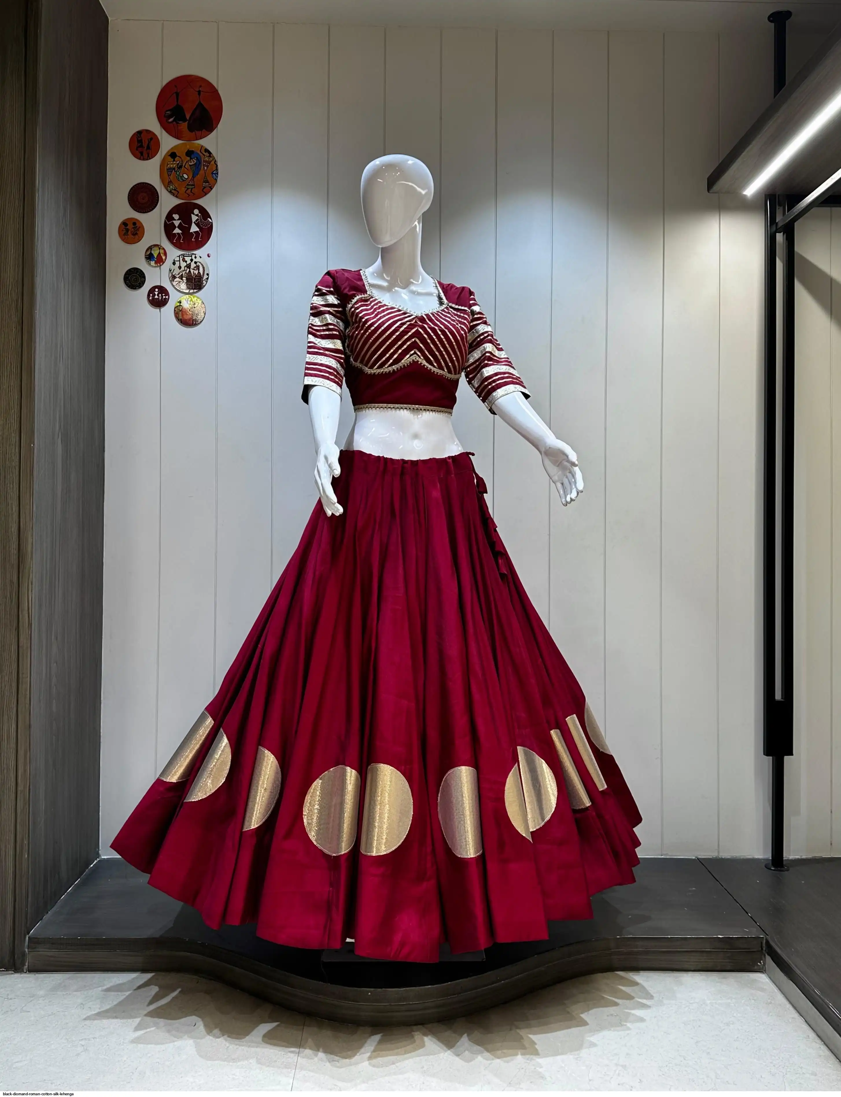 BLACK DIOMAND ROMAN COTTON SILK LEHENGA 8