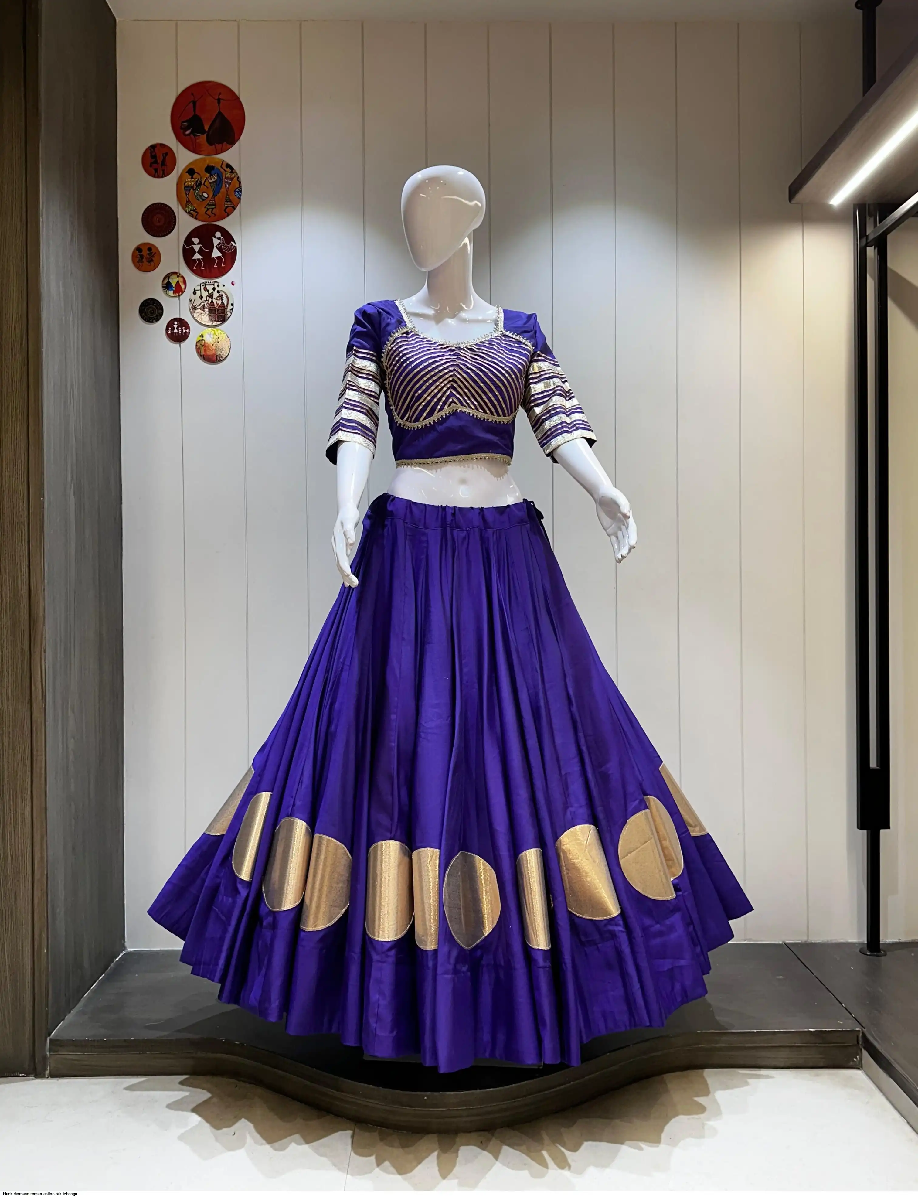 BLACK DIOMAND ROMAN COTTON SILK LEHENGA 10