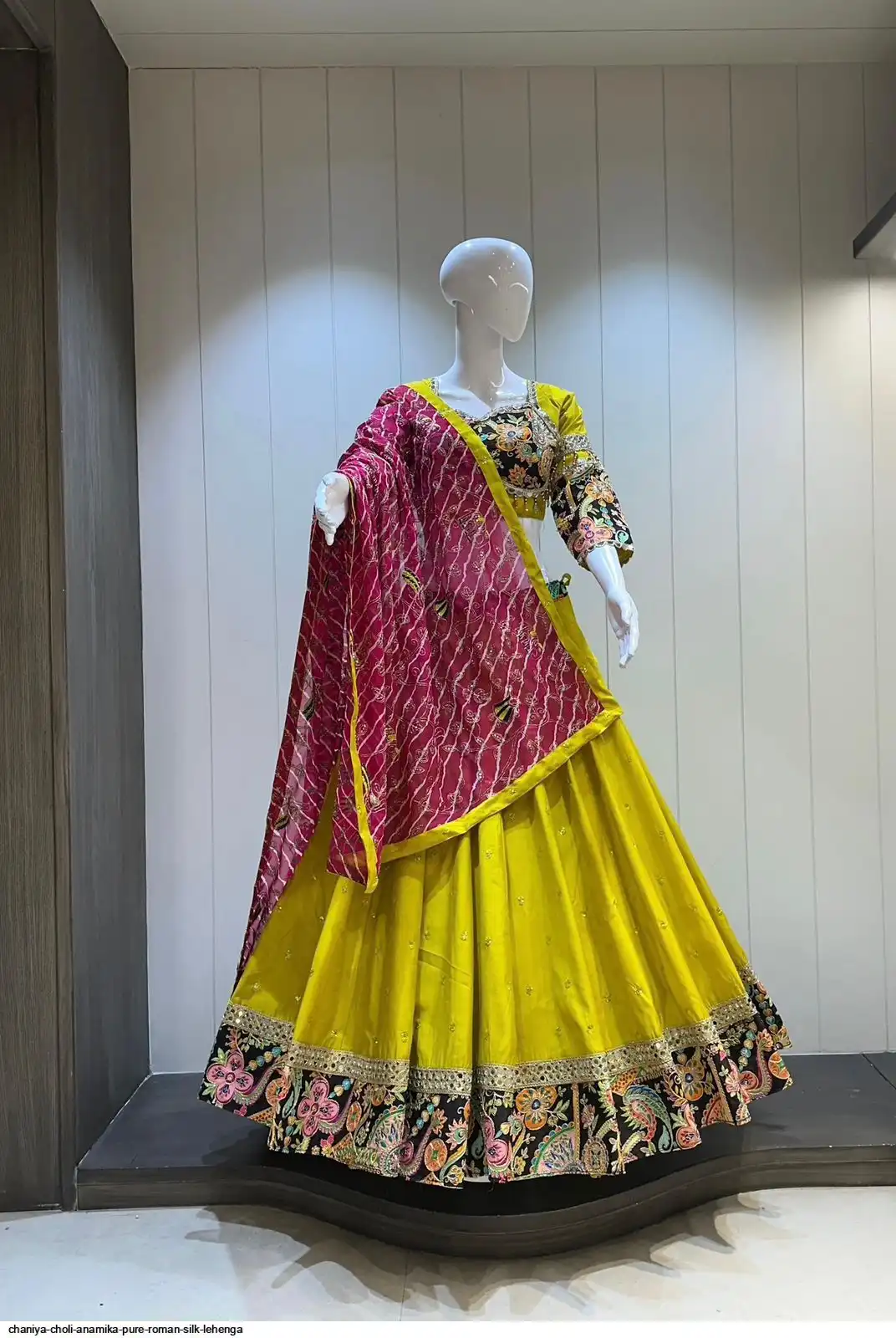 CHANIYA CHOLI ANAMIKA PURE ROMAN SILK LEHENGA 4