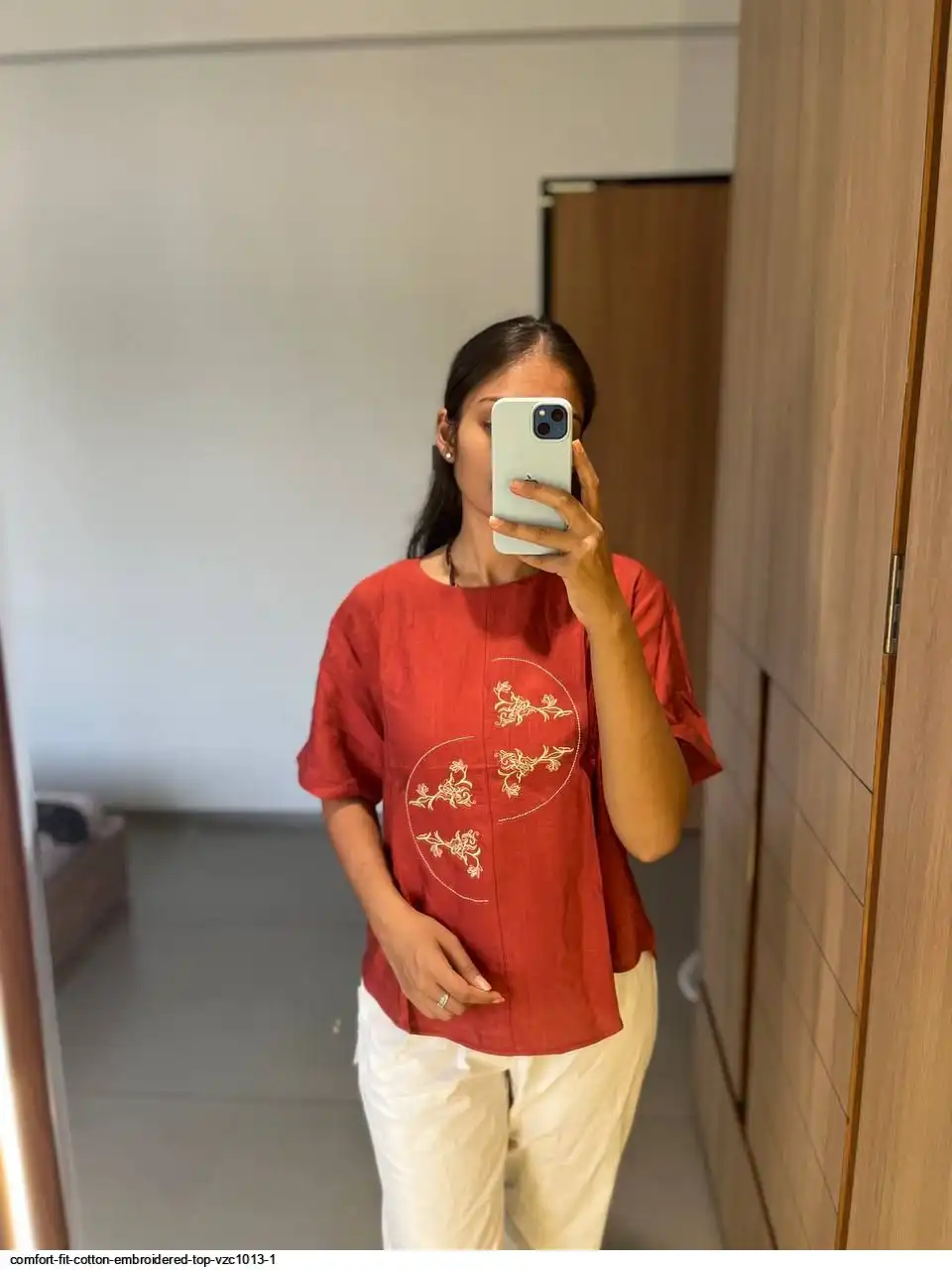 COMFORT FIT COTTON EMBROIDERED TOP VZC1013 1 C