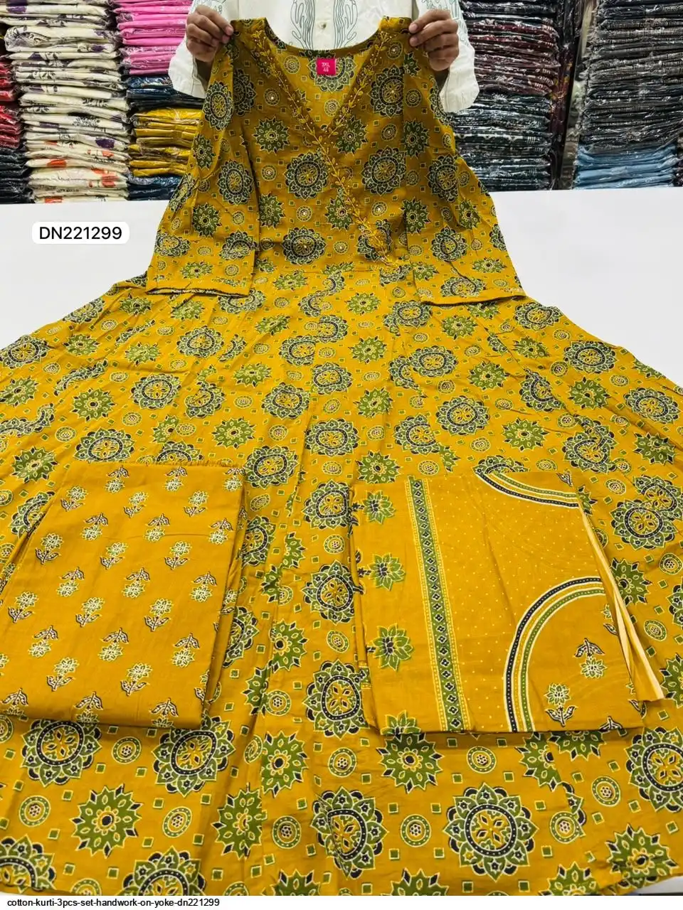 COTTON KURTI 3PCS SET HANDWORK ON YOKE DN221299 A