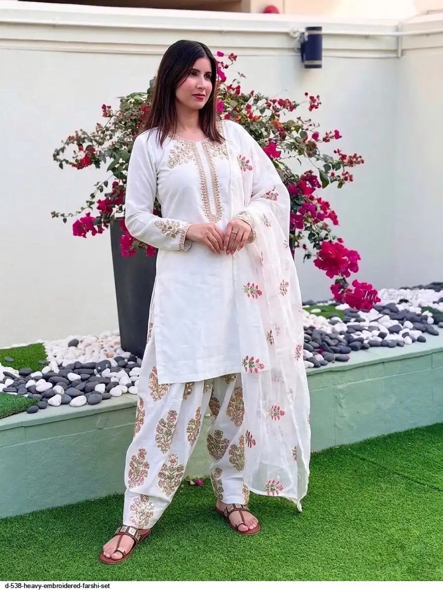 D 538 HEAVY EMBROIDERED FARSHI SET B