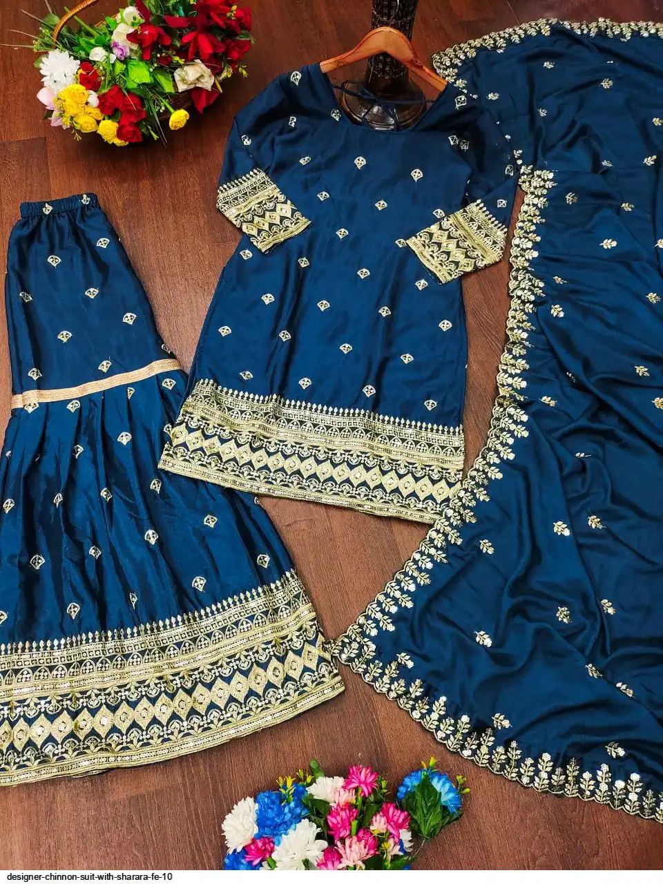 DESIGNER CHINNON SUIT WITH SHARARA FE 10 C