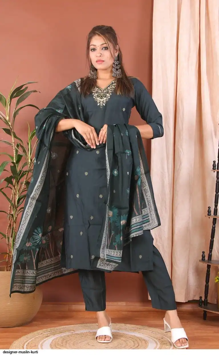 DESIGNER MUSLIN KURTI