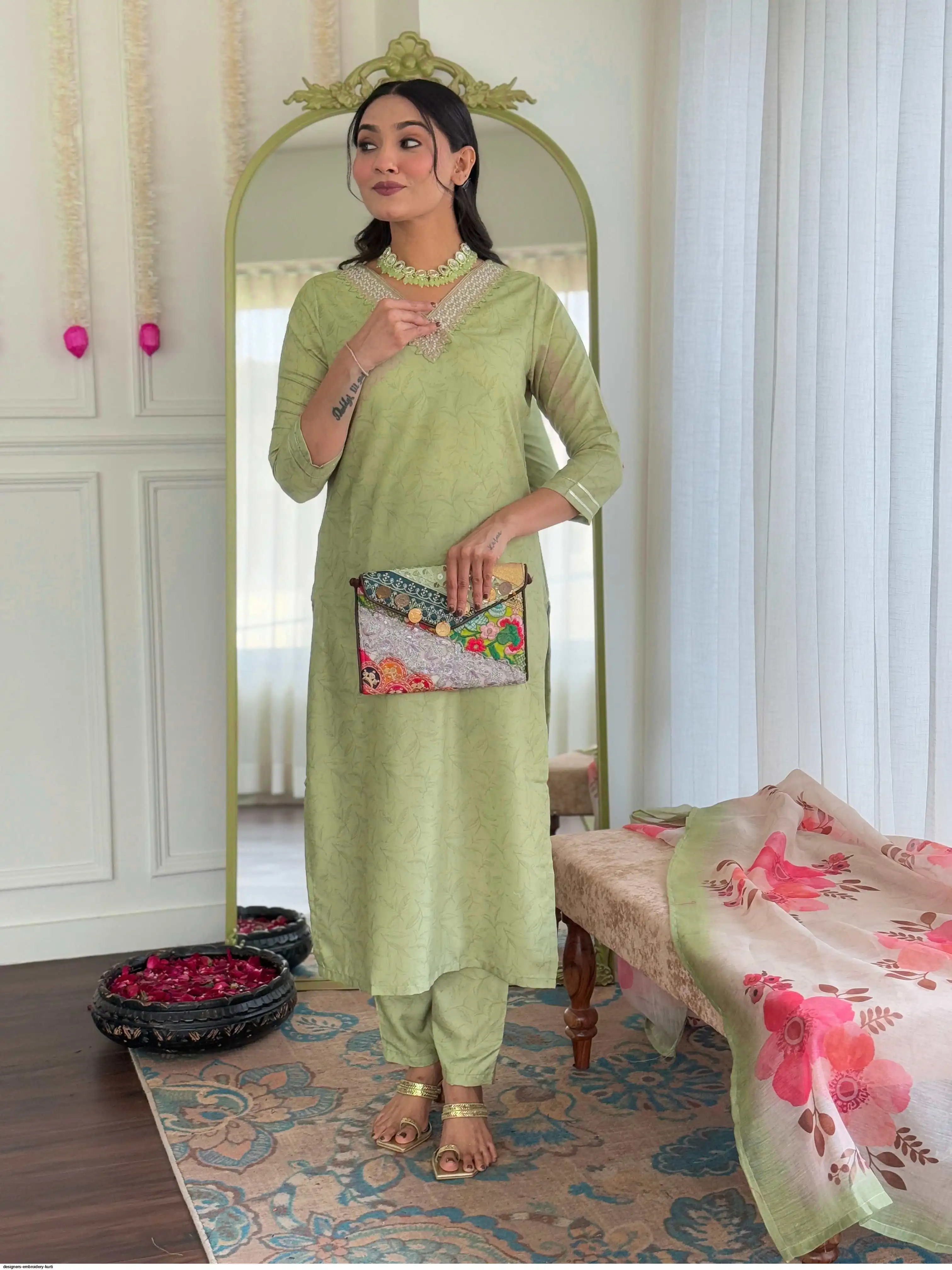 DESIGNERS EMBROIDERY KURTI 3