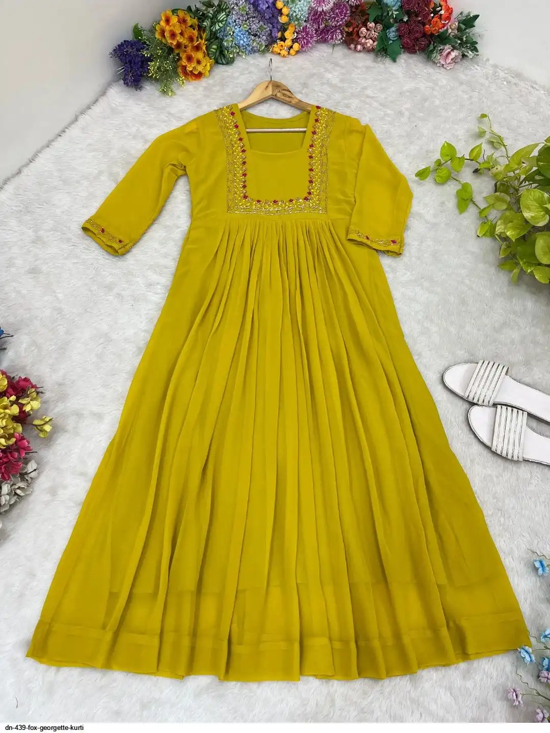 DN 439 FOX GEORGETTE KURTI E
