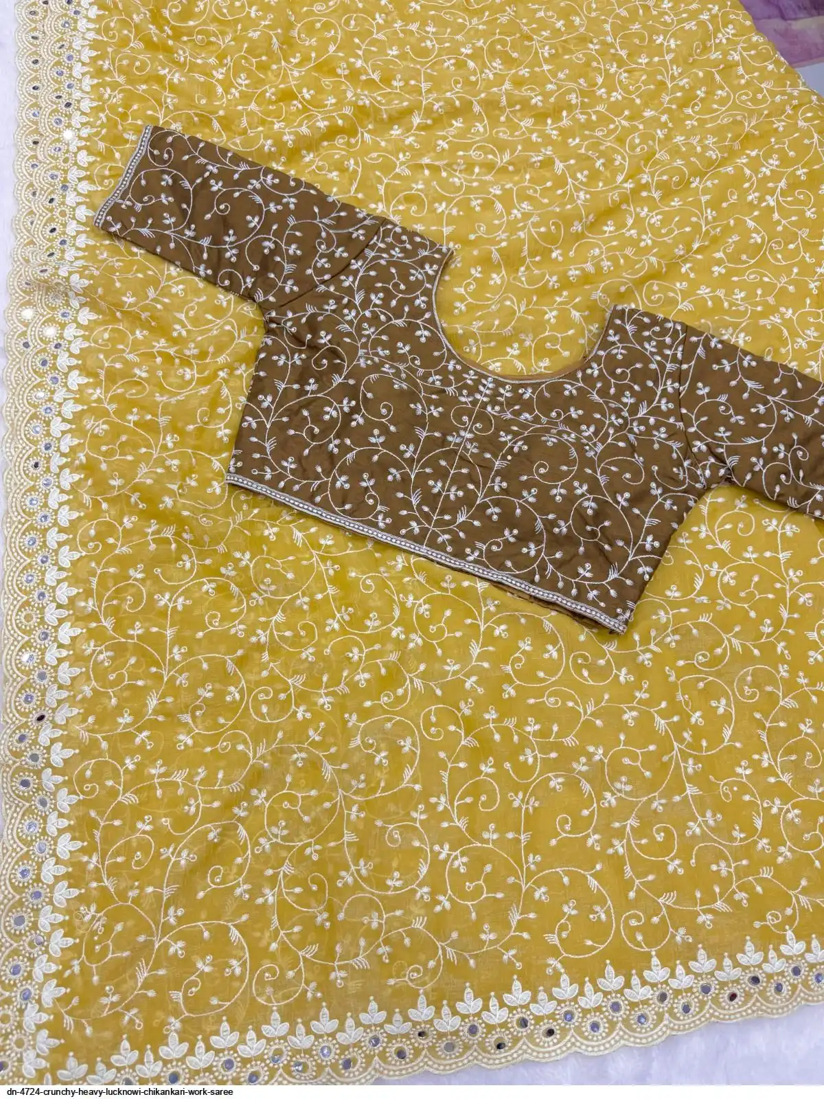 DN 4724 CRUNCHY HEAVY LUCKNOWI CHIKANKARI WORK SAREE E