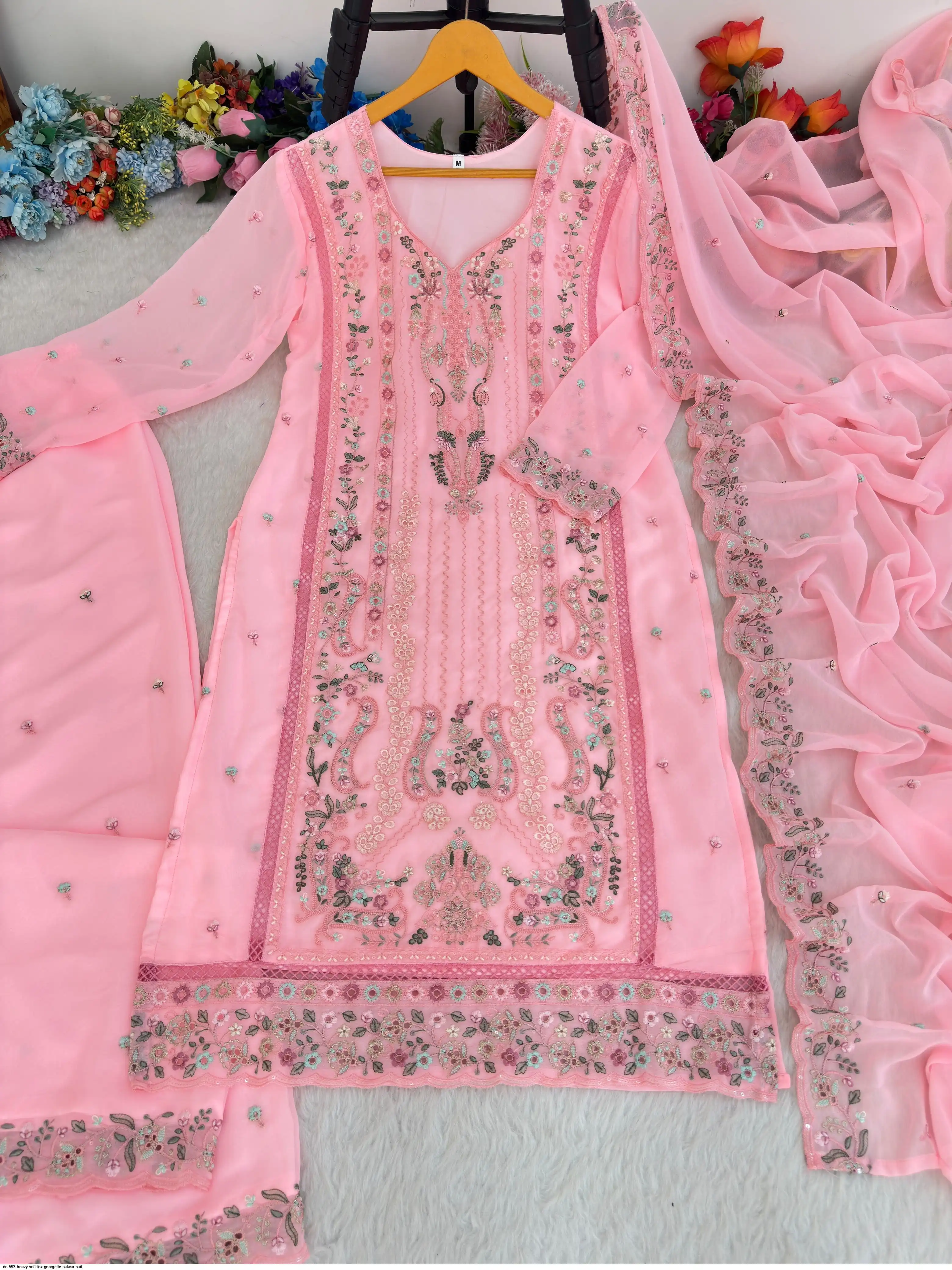 DN 593 HEAVY SOFT FOX GEORGETTE SALWAR SUIT 3