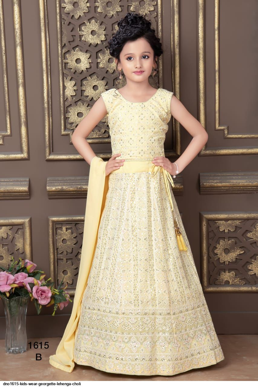 Amazon.com: TRADITIONINDIA Tissue Silk & Chanderi Fabric Short Sleeve Party  & Wedding Wear Lehenga Choli for Girls & Kids (Size 0-6 Months)  (Color-Yellow & Hot Pink) : Clothing, Shoes & Jewelry