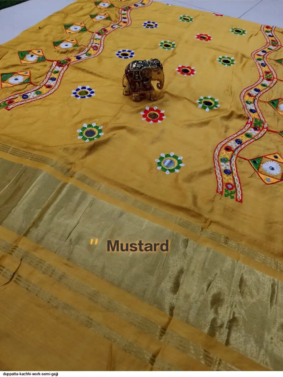 DUPPATTA KACHHI WORK SEMI GAJJI 8