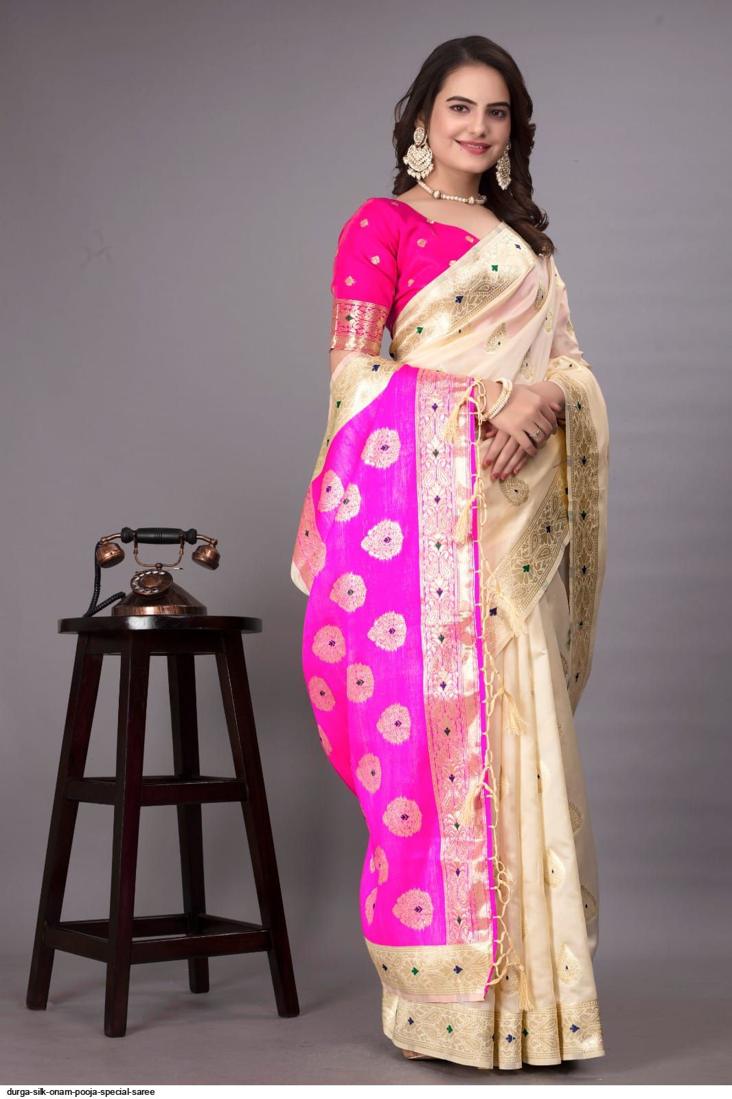 Latest Georgette Sarees: Buy Georgette Sarees Online At Soch