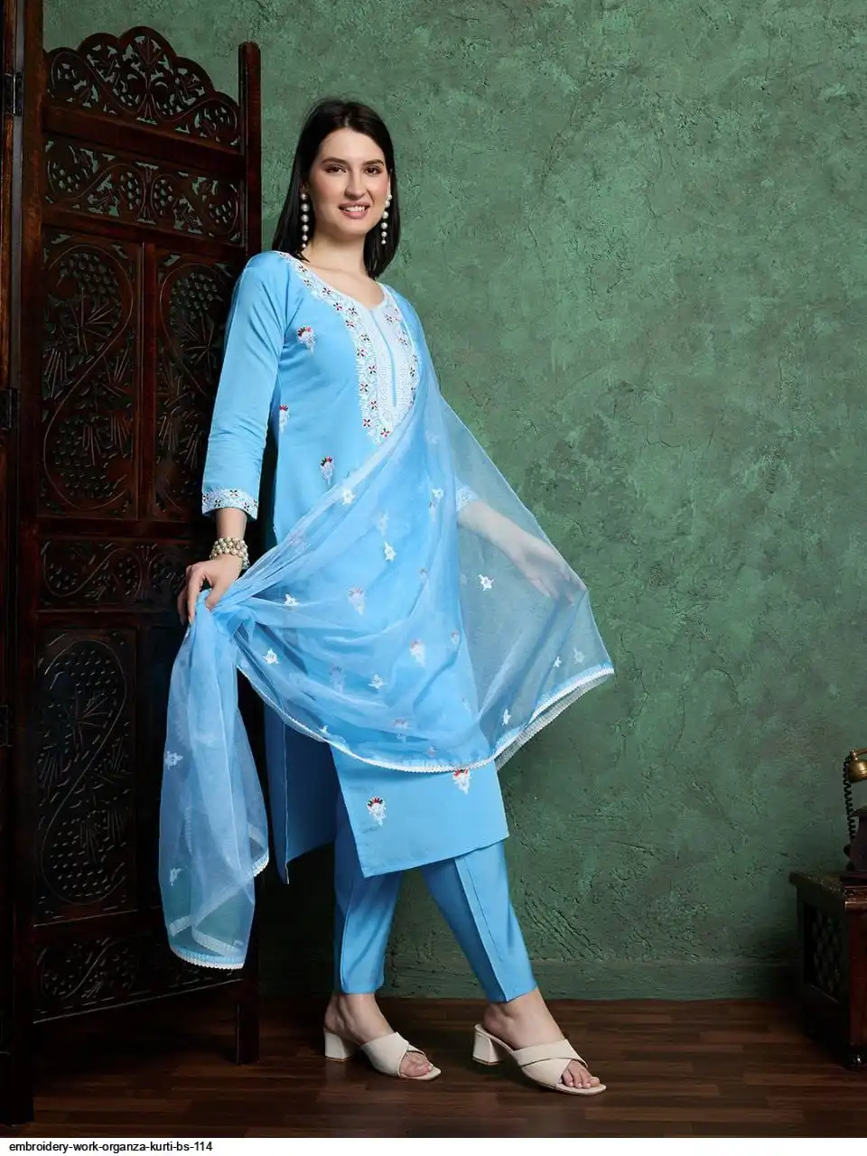 EMBROIDERY WORK ORGANZA KURTI BS 114