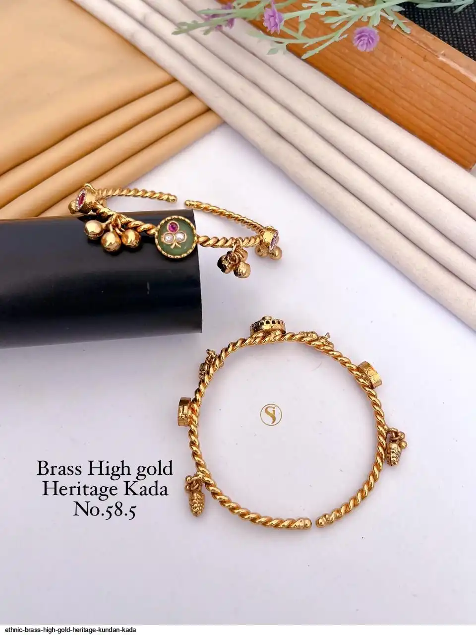 ETHNIC BRASS HIGH GOLD HERITAGE KUNDAN KADA D