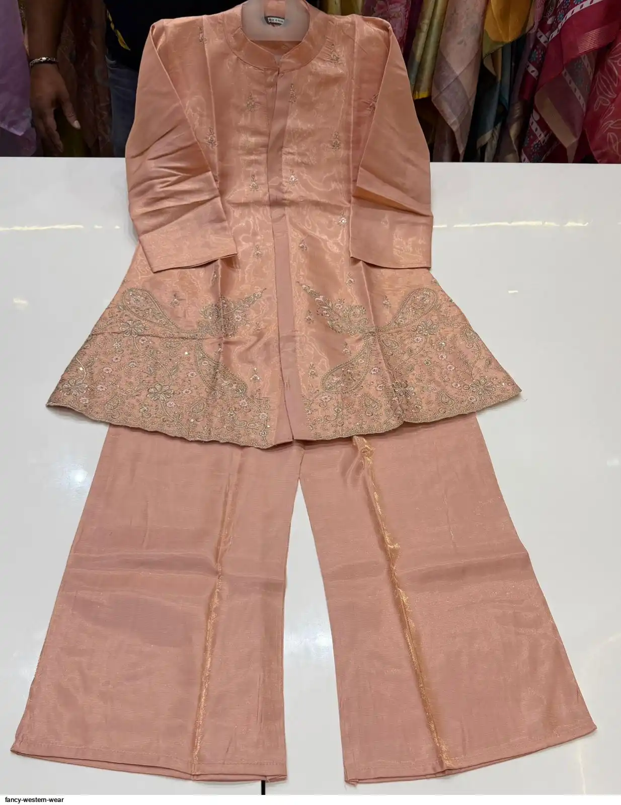FANCY WESTERN WEAR 5