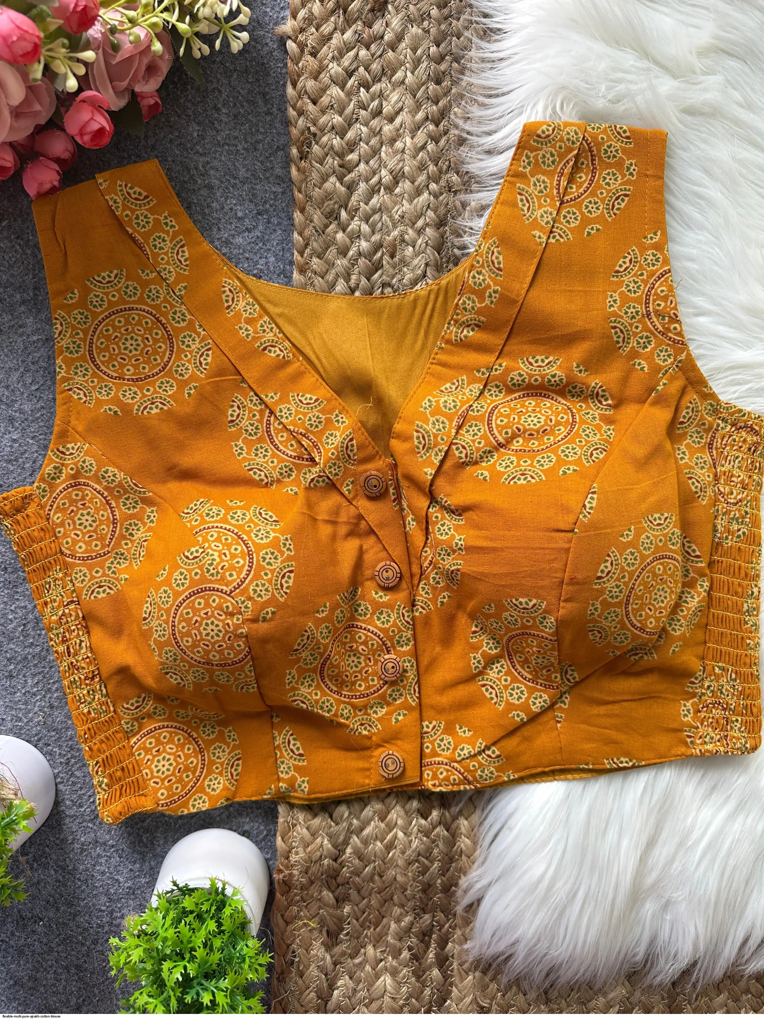 FLEXIBLE MULTI PURE AJRAKH COTTON BLOUSE C