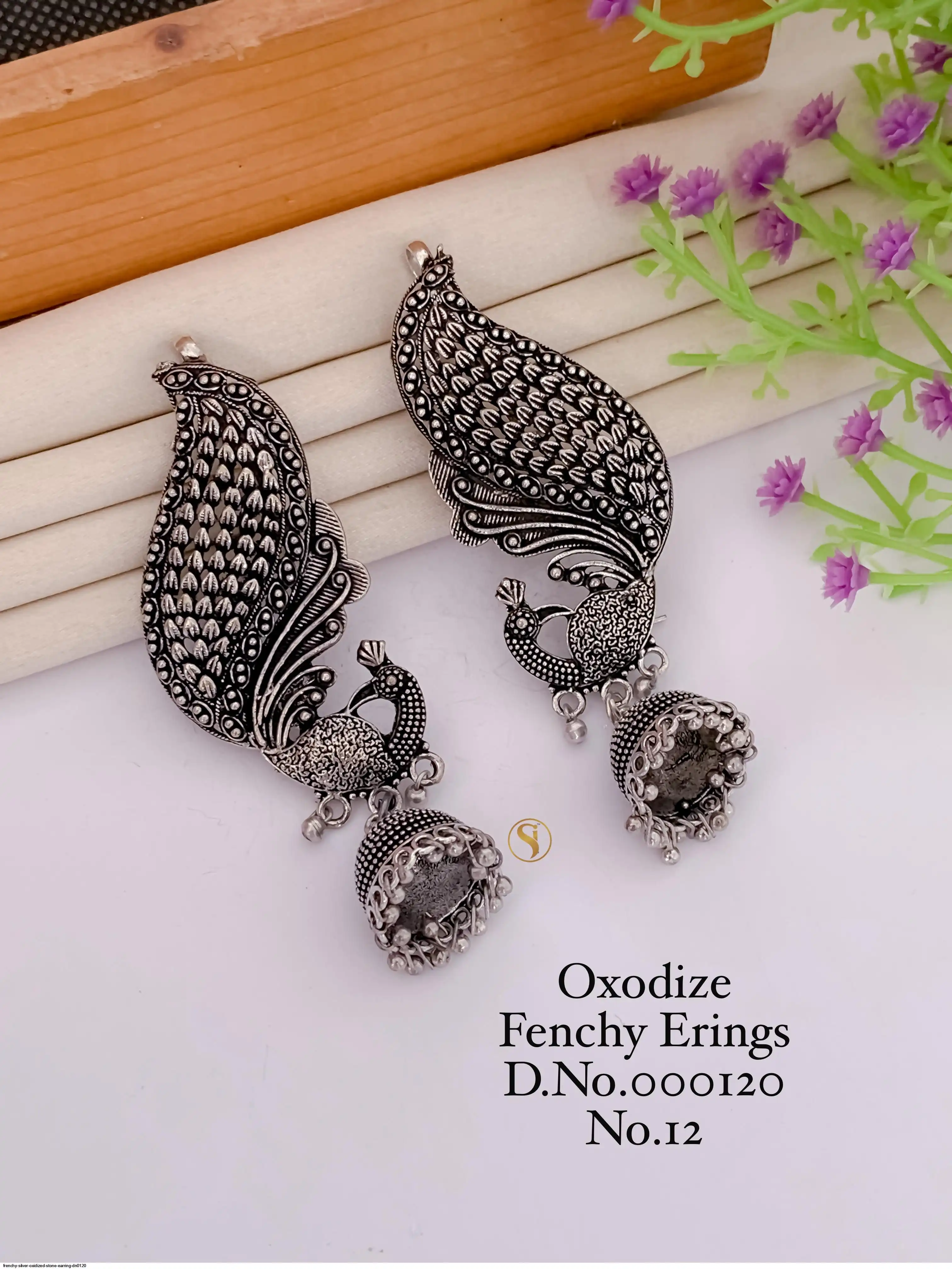 FRENCHY SILVER OXIDIZED STONE EARRING DN0120