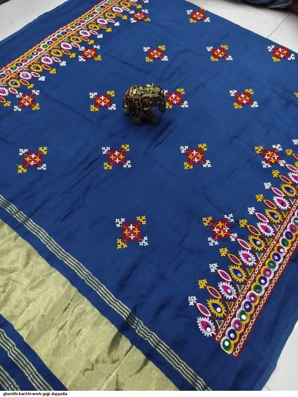 GHAMTHI KACHHI WORK GAJJI DUPPATTA 4