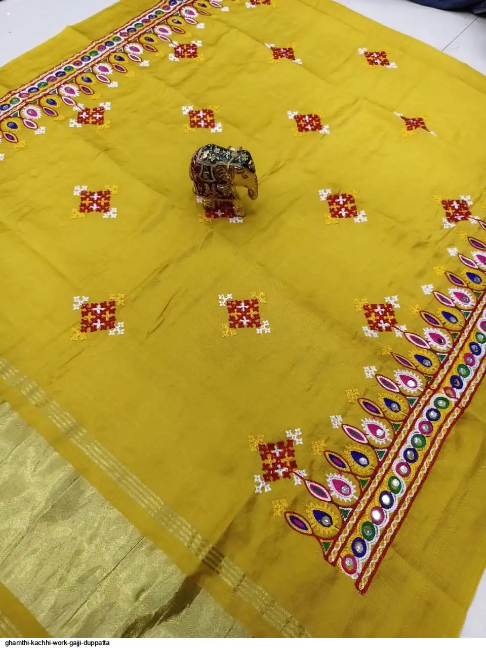 GHAMTHI KACHHI WORK GAJJI DUPPATTA 10