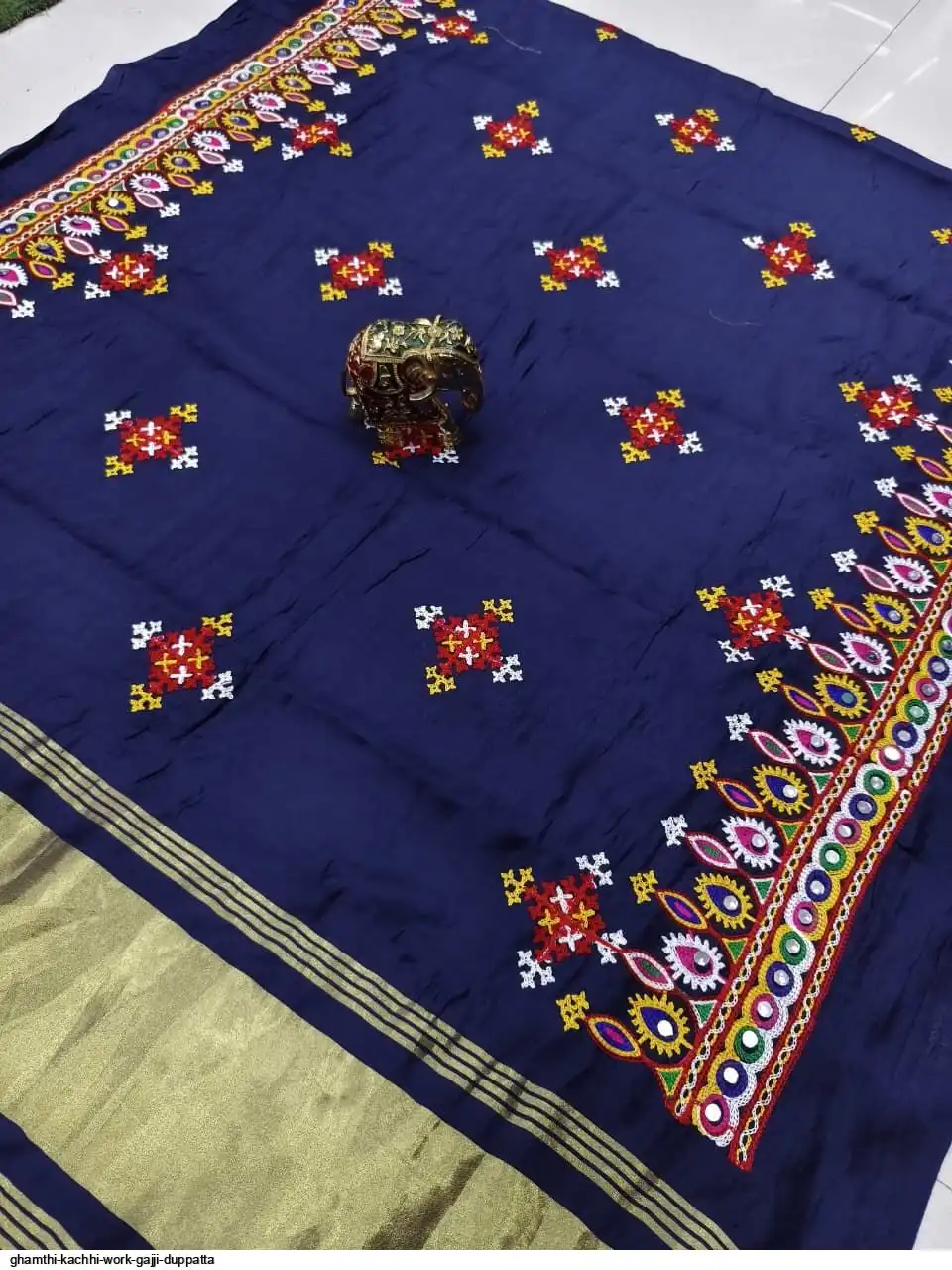 GHAMTHI KACHHI WORK GAJJI DUPPATTA 11