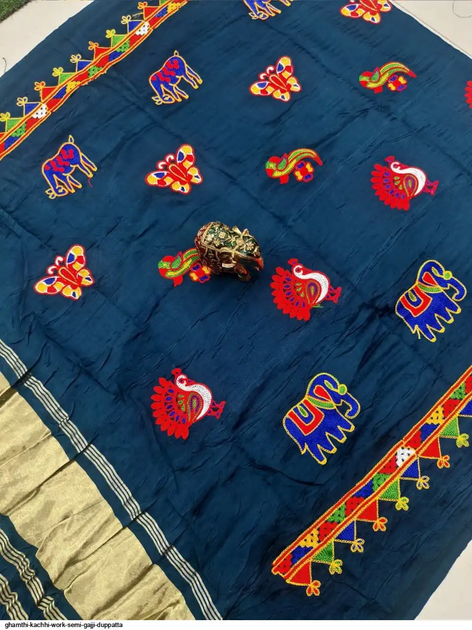 GHAMTHI KACHHI WORK SEMI GAJJI DUPPATTA 5