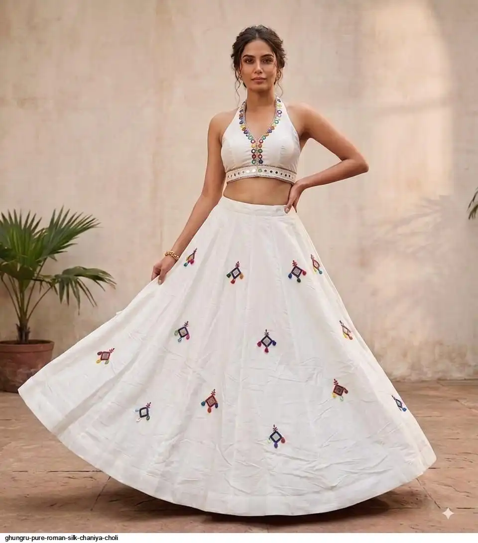 GHUNGRU PURE ROMAN SILK CHANIYA CHOLI 1