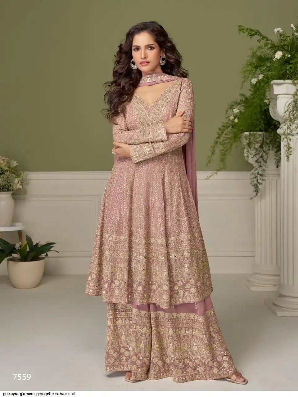GULKAYRA GLAMOUR GEROGETTE SALWAR SUIT B