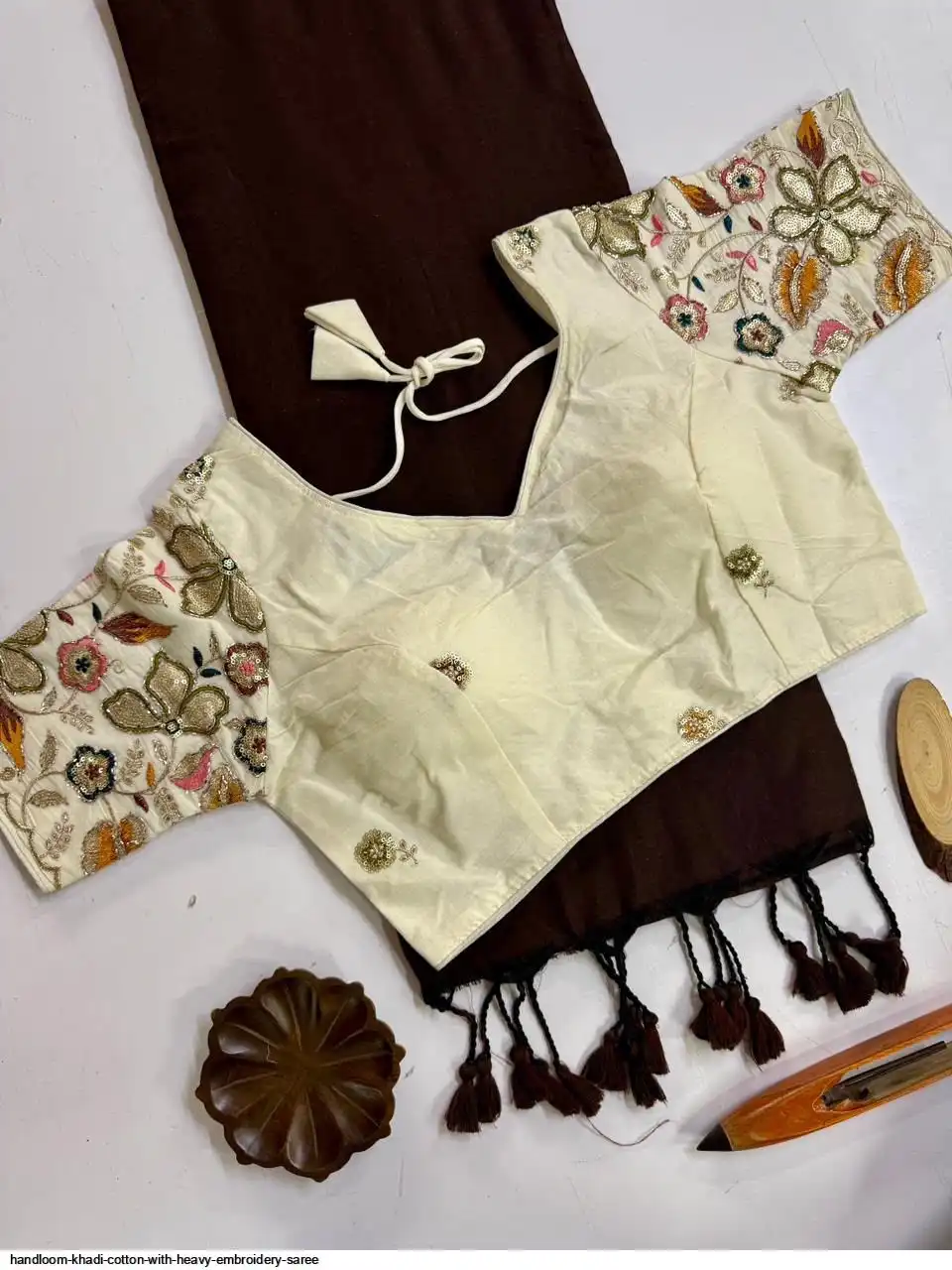 HANDLOOM KHADI COTTON WITH HEAVY EMBROIDERY SAREE 8