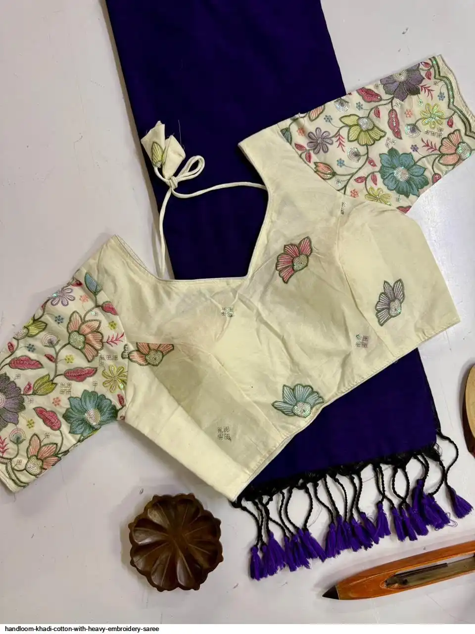 HANDLOOM KHADI COTTON WITH HEAVY EMBROIDERY SAREE 9