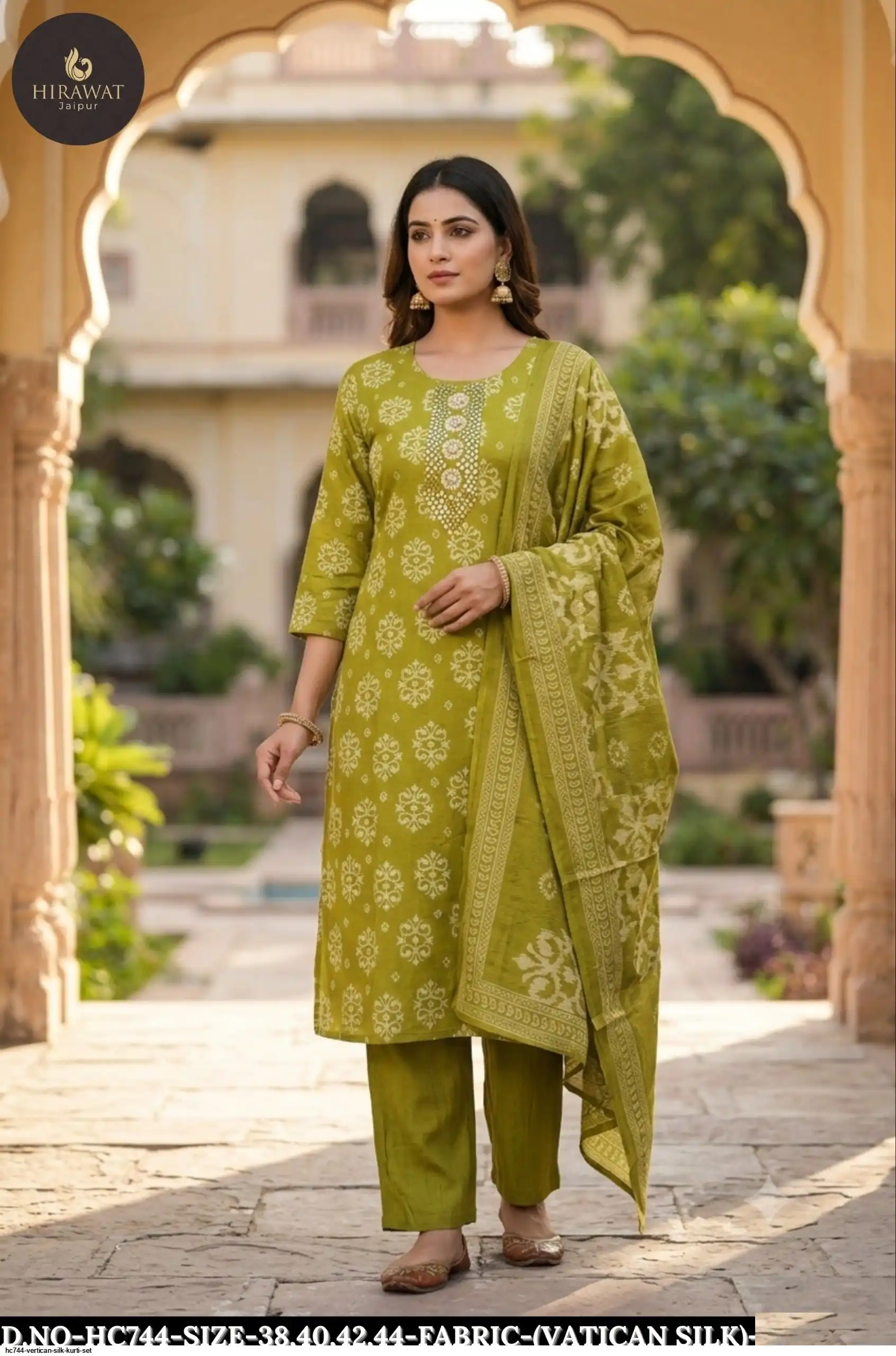 HC744 VERTICAN SILK KURTI SET C