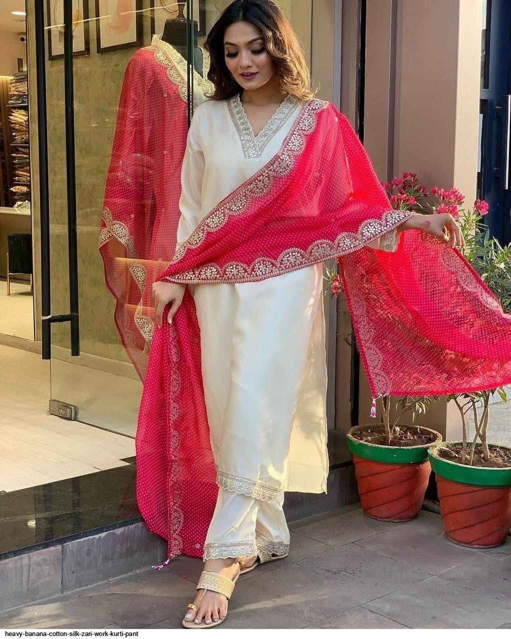 HEAVY BANANA COTTON SILK ZARI WORK KURTI PANT