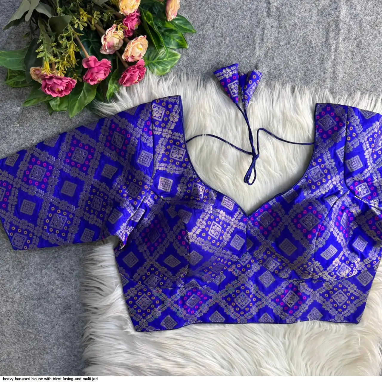 HEAVY BANARASI BLOUSE WITH TRICOT FUSING AND MULTI JARI M